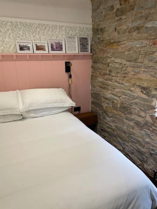 Former Corn Mill Cottage On The North Wales Coast Talacre エクステリア 写真